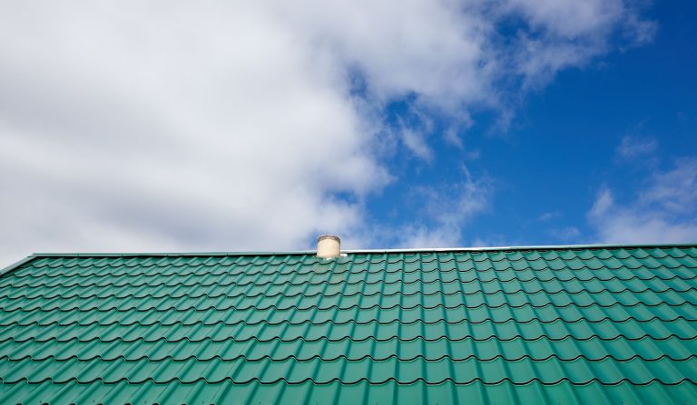 Construction,Of,The,Roof,Of,The,House